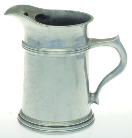 Commonwealth (Armetale, Hollowware, Glossy) 80 Oz Water Pitcher with Ice Lip
