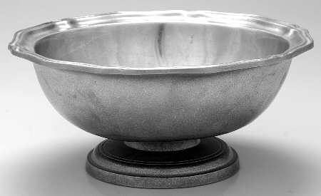 Queen Anne (Armetale, Hollowware, Glossy) 10" Round Pedestal Bowl