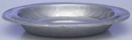 Queen Anne (Armetale, Hollowware, Glossy) Pie Plate