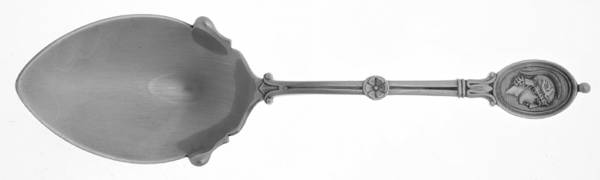 Medallion (Sterling, 1862) Large Solid Ice Cream Server