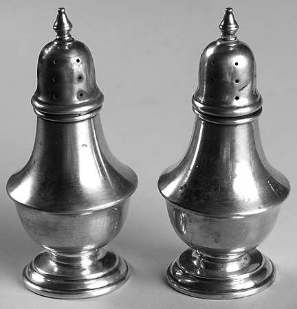 Sterling Hollowware Salt & Pepper Set