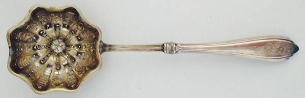 WSC3 (STERLING) Sugar Sifter W/Sterling Handle & Silverplate Imple