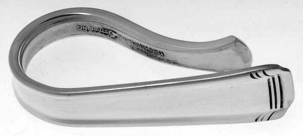 John & Priscilla (Sterling, 1940, No Monos) Napkin Clip