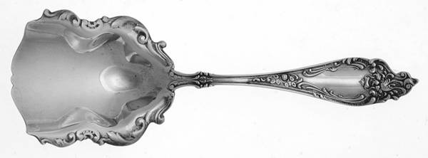 Altair (Sterling, 1904, No Monograms) Almond Scoop Solid Piece