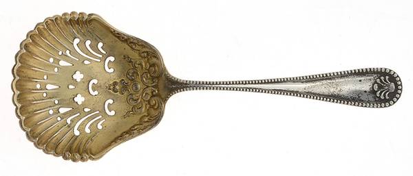Dorchester (Stlng, 1905) Solid Bon Bon Spoon with Pierced Bowl