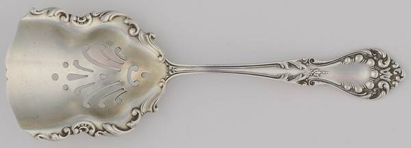 Jefferson (Sterling, 1900) Almond Scoop Solid Piece