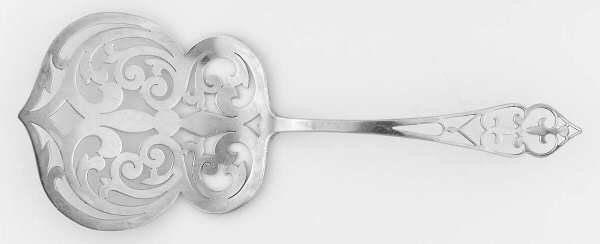 King George (Sterling, 1920) Solid Pierced Waffle Server
