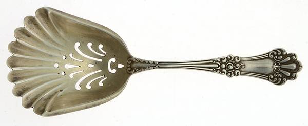Olympia (Sterling, 1903, No Monogram) Almond Scoop Solid Piece