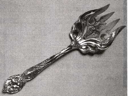 Orchid (Sterling, 1903) Large Solid Fish Serving Fork