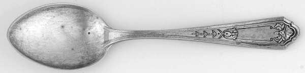 Queen Louise (Sterling, 1912)  Demitasse Spoon