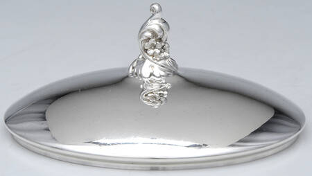 Baroque (Silverplate, Hollowware, Older) 1 Qt Round Covered Casserole-No Lid