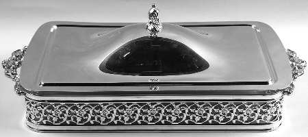 Baroque (Silverplate, Hollowware, Older) 2 Qt Rectangular Covered Casserole with Liner