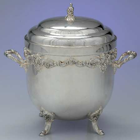 Baroque (Silverplate, Hollowware, Older) Ice Bucket W/Attached Liner & Lid