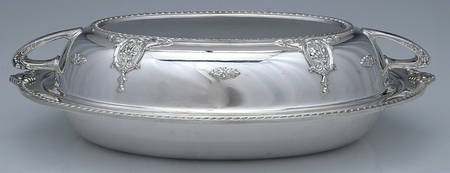Rose Point (6702, Silverplate, Hollowware) (2 Pc) 11" Oval Double Vegetable