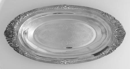 Rose Point (6702, Silverplate, Hollowware) 13" Bread Tray