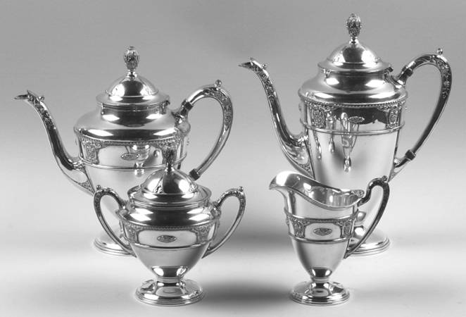 Rose Point (6702, Silverplate, Hollowware) (4 Piece) Silverplate Tea Set