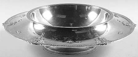 Rose Point (6702, Silverplate, Hollowware) Footed Plated Round Centerpiece