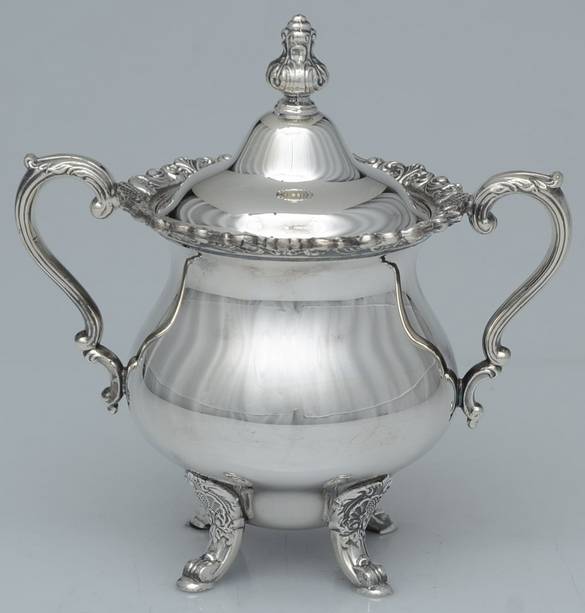 Waverly (Silverplate, Hollowware) Sugar Bowl & Lid by Wallace Silver