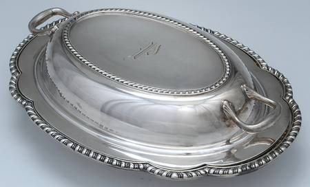Castledon (Silverplate Hollowware) 12" Oval Double Vegetable