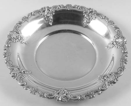 Grande Baroque (Sterling, Hollowware, 1 Hallmark) 11" Round Sterling Tray