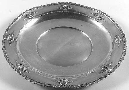 Grande Baroque (Sterling, Hollowware, 1 Hallmark) 13" Round Ruffled Edge Tray