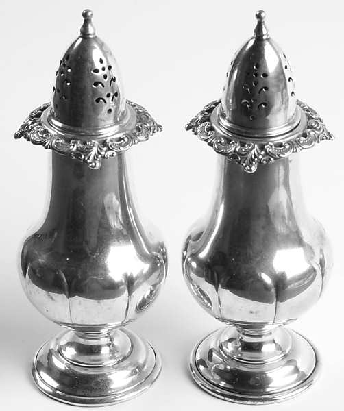 Grande Baroque (Sterling, Hollowware, 1 Hallmark) Salt and Pepper Set