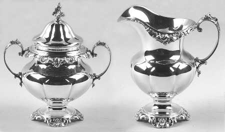 Grande Baroque (Sterling, Hollowware, 1 Hallmark) Creamer & Sugar Bowl with Lid Set