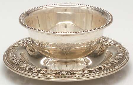 Grande Baroque (Sterling, Hollowware, 1 Hallmark) Dozen Dish W/Attached Underplate