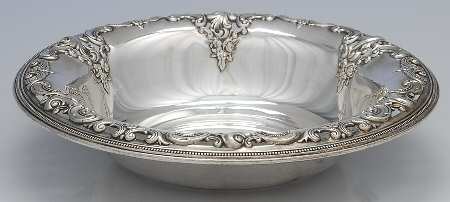 Grande Baroque (Sterling, Hollowware, 1 Hallmark) 10" Round Vegetable Bowl