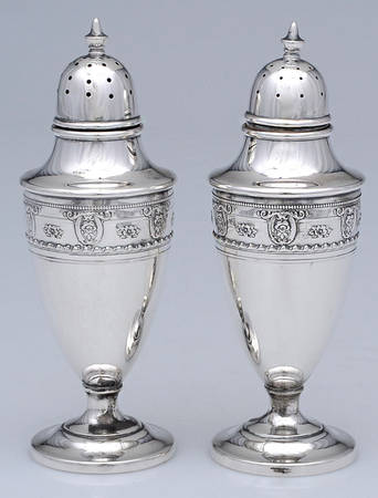 Rose Point (Sterling, Hollowware) Salt & Pepper Set