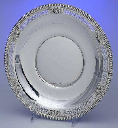 Sir Christopher (Strl, Hlwr, 4800-1, Hand Chased) 10" Sandwich Plate