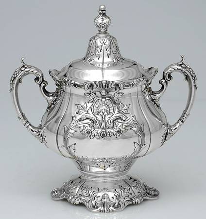 Sir Christopher (Strl, Hlwr, 4800-1, Hand Chased) Sugar Bowl & Lid