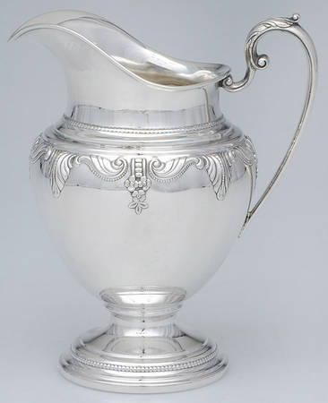 Stradivari (Sterling, Hollowware, Design on Top) Creamer