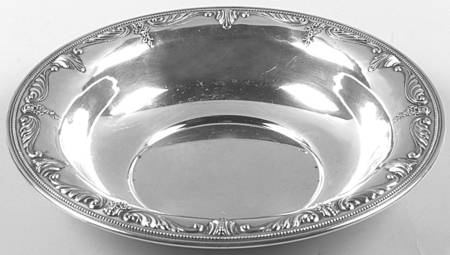 Stradivari (Sterling, Hollowware, Design on Top) 10" Round Vegetable Bowl