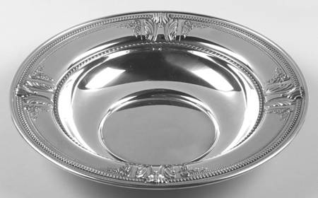 Stradivari (Sterling, Hollowware, Design on Top) 10" Round Vegetable Bowl