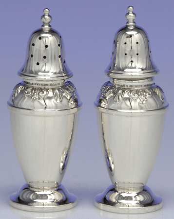 Stradivari (Sterling, Hollowware, Design on Top) Pepper Shaker