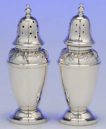Stradivari (Sterling, Hollowware, Design on Top) Salt & Pepper Set