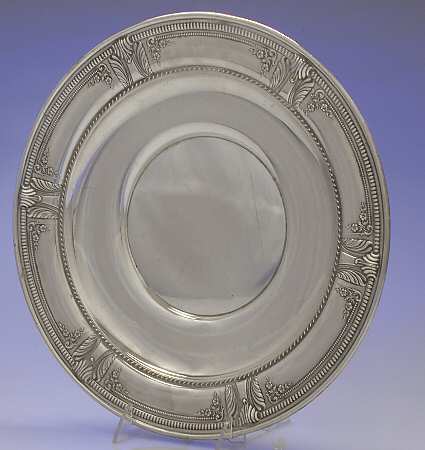 Stradivari (Sterling, Hollowware, Design on Top) Sterling Luncheon Dish/Tray
