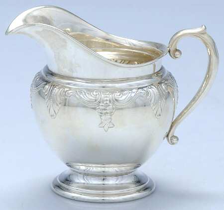Stradivari (Sterling, Hollowware, Design on Top) Mini Creamer