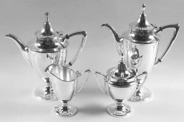Iris (Silverplate, Hollowware) (4 Piece) Silverplate Tea Set