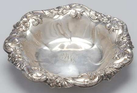 Violet (Sterling, 1905, Hollowware) 5" Bon Bon Bowl