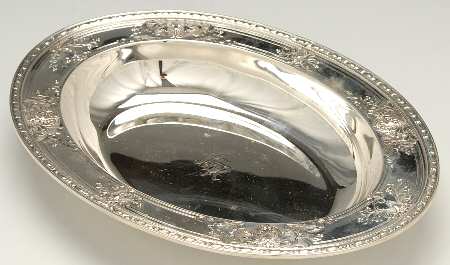 Navarre (Sterling, 1908, Hollowware) 12" Oval Vegetable