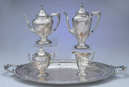 Stradivari (Silverplate, Hollowware) 5-Piece Silverplate Tea Set (with Tray)