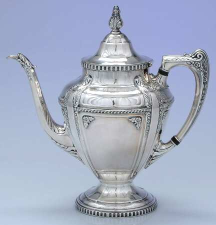 Stradivari (Silverplate, Hollowware) Teapot