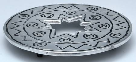 Reggae (Armetale, Hollowware) Trivet