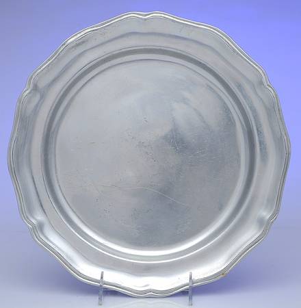 Queen Anne (Armetale, Hollowware, Satin) Service Plate (Charger)