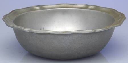Queen Anne (Armetale, Hollowware, Satin) 10" Round Vegetable Bowl