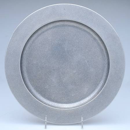 Plough Tavern (Armetale, Hollowware, Satin) 12" Charger/Service Plate