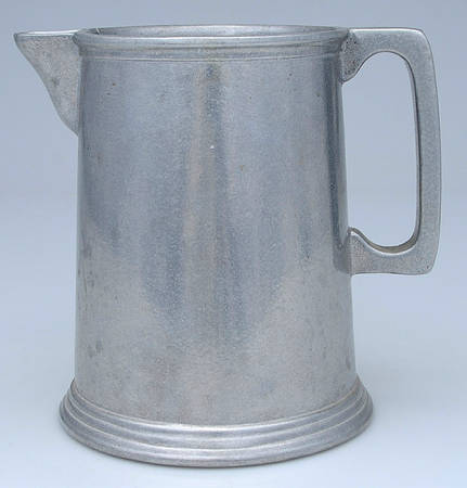 Plough Tavern (Armetale, Hollowware, Satin) 48 Oz Pitcher