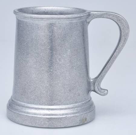 Plough Tavern (Armetale, Hollowware, Satin) Tankard